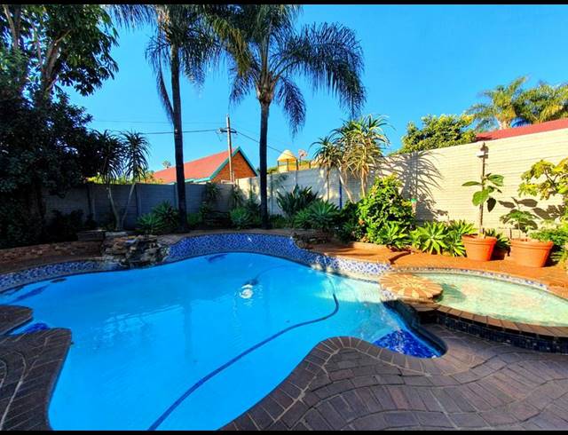 5 BEDROOM HOUSE FOR SALE IN WONDERBOOM